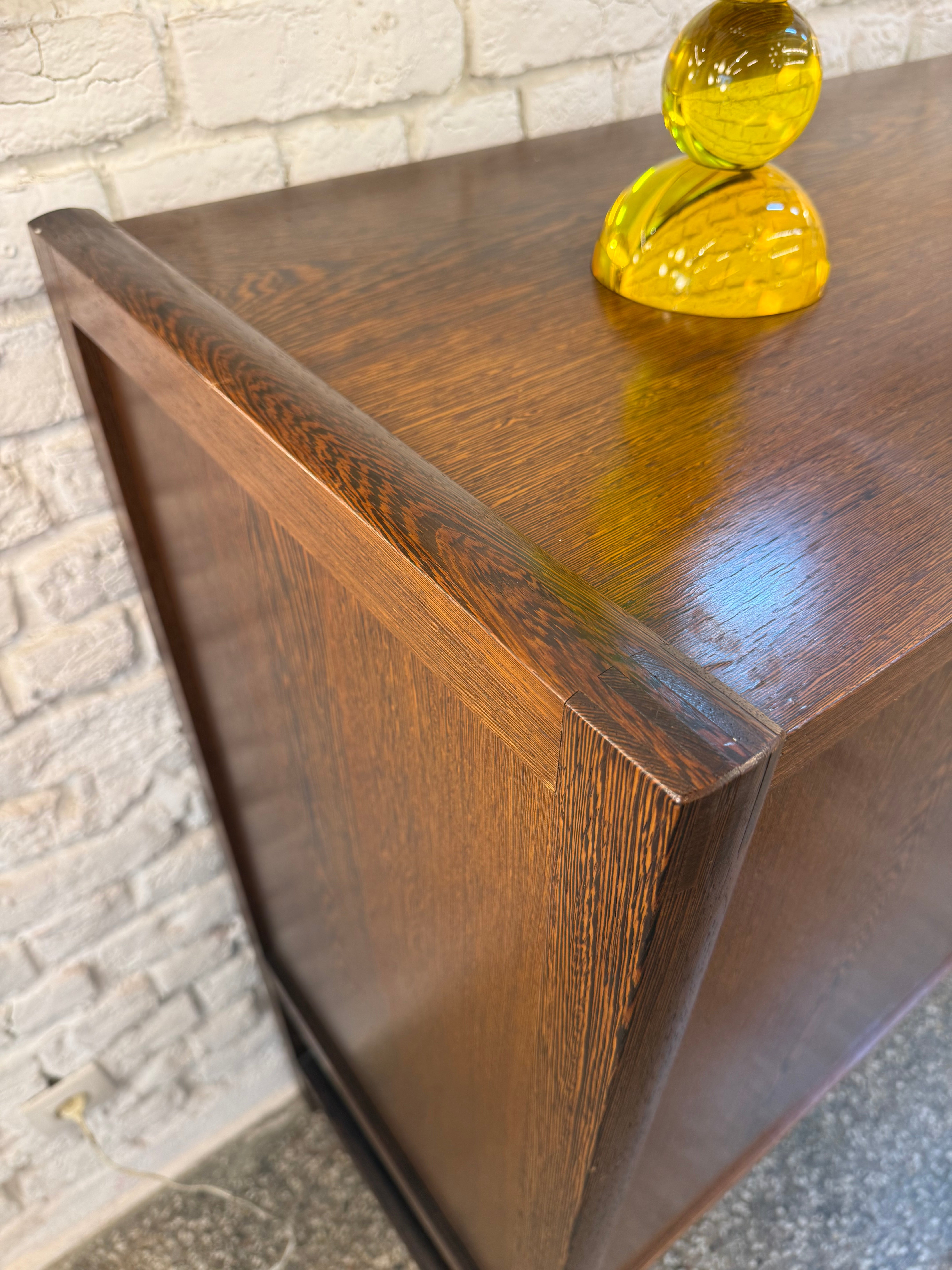Buffet vintage 1970 en palissandre