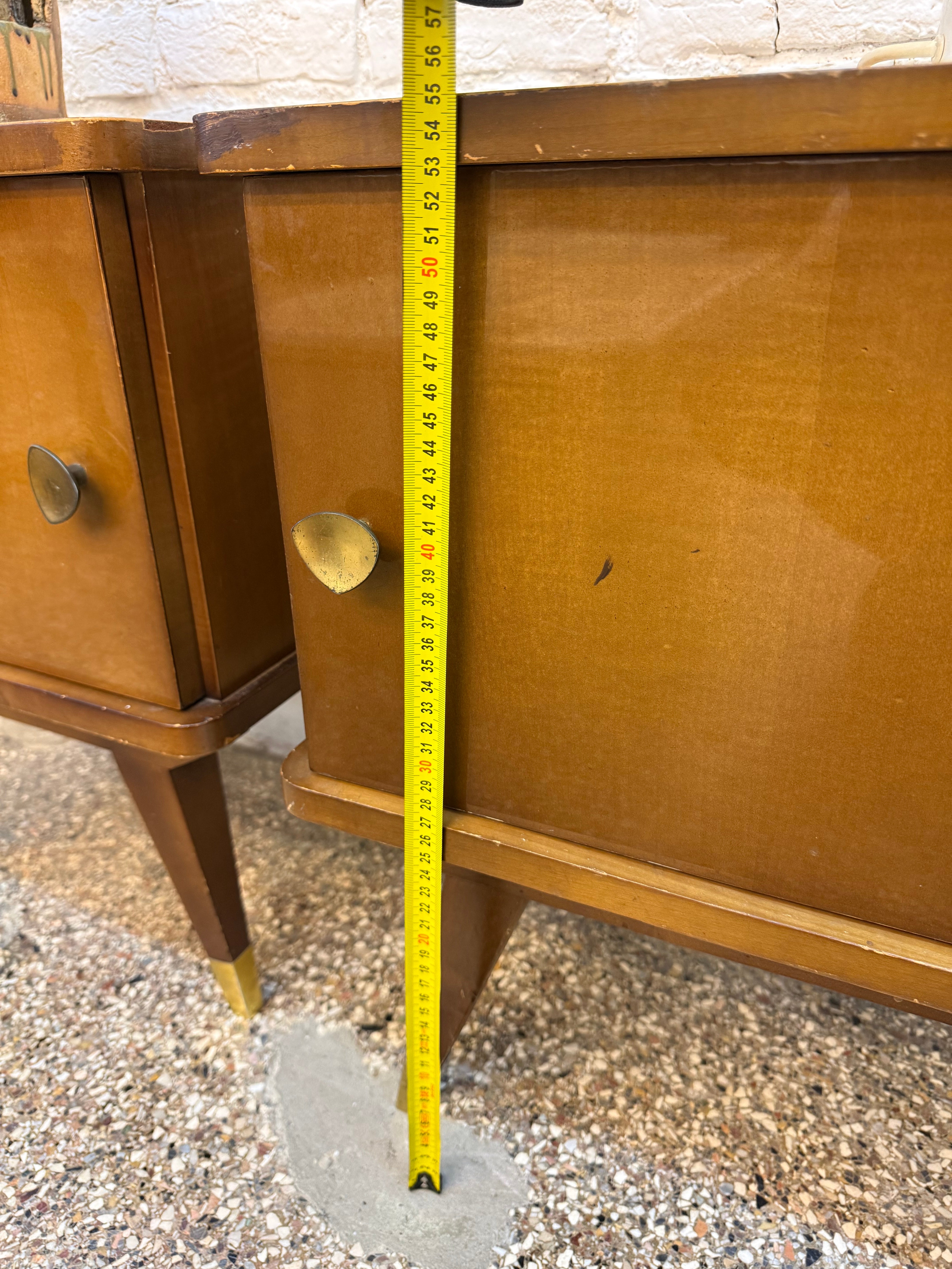 Paire de tables de nuits 1950