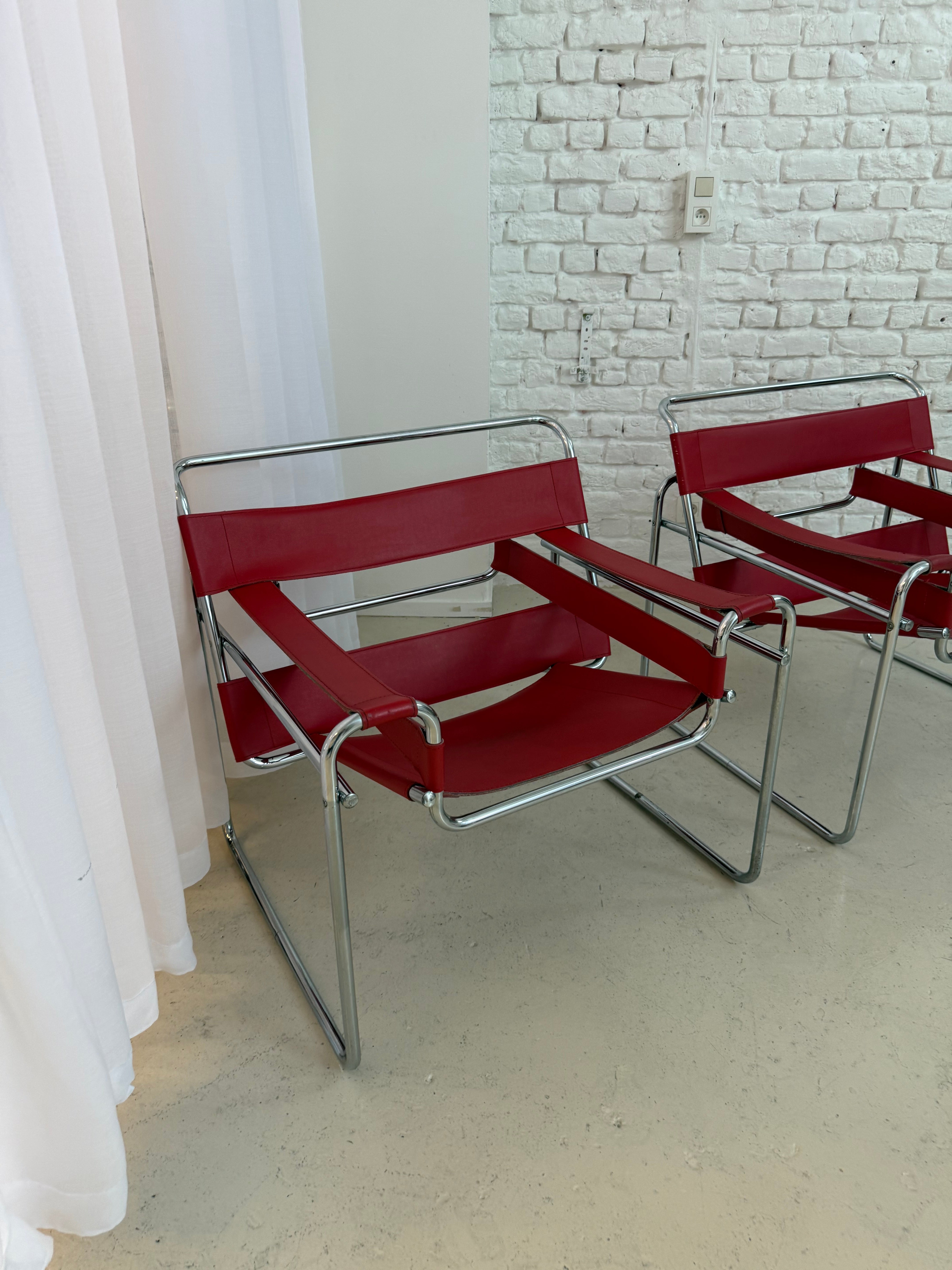 2 chaises inspiration wassily Marcel breuer