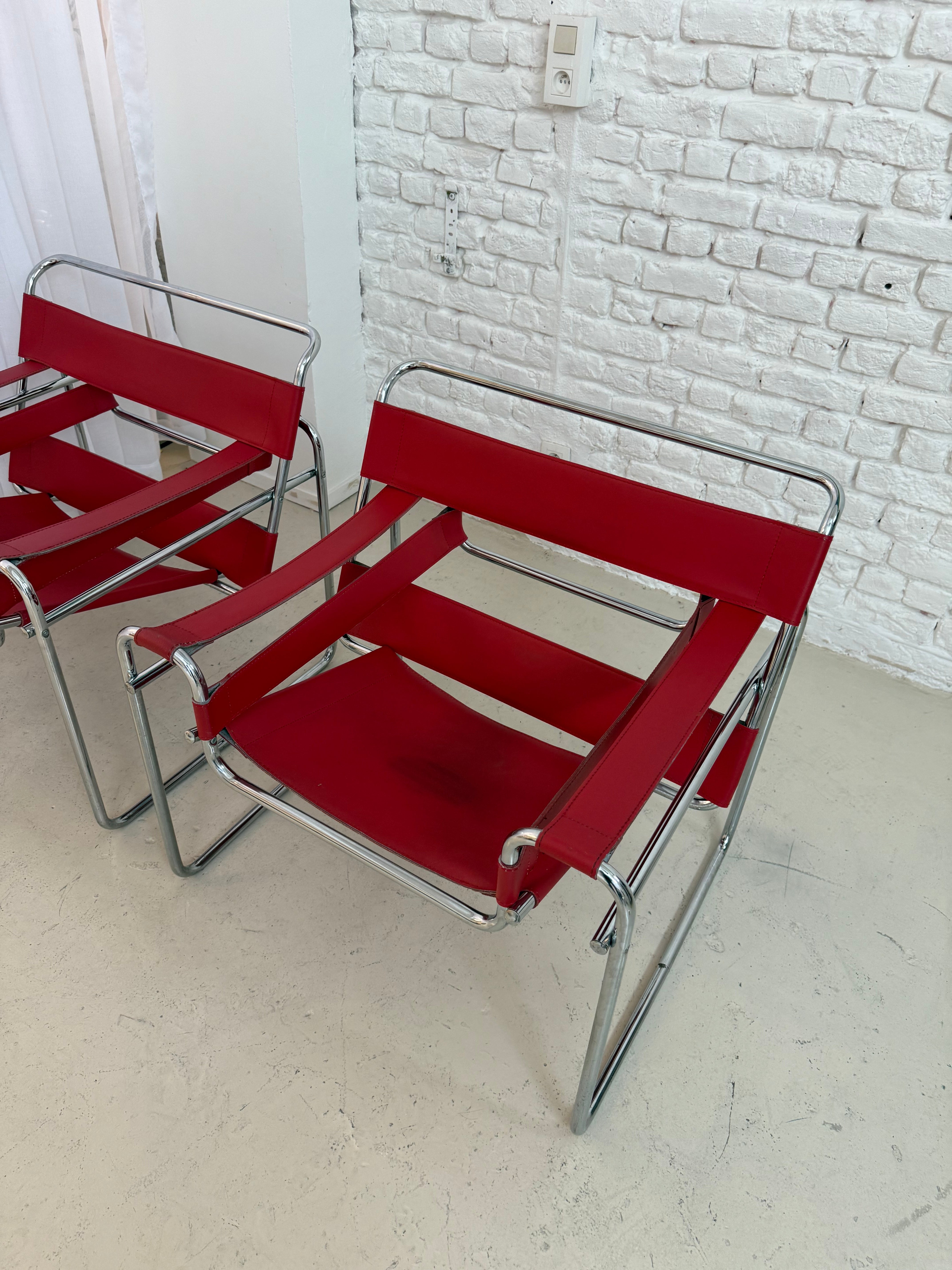 2 chaises inspiration wassily Marcel breuer