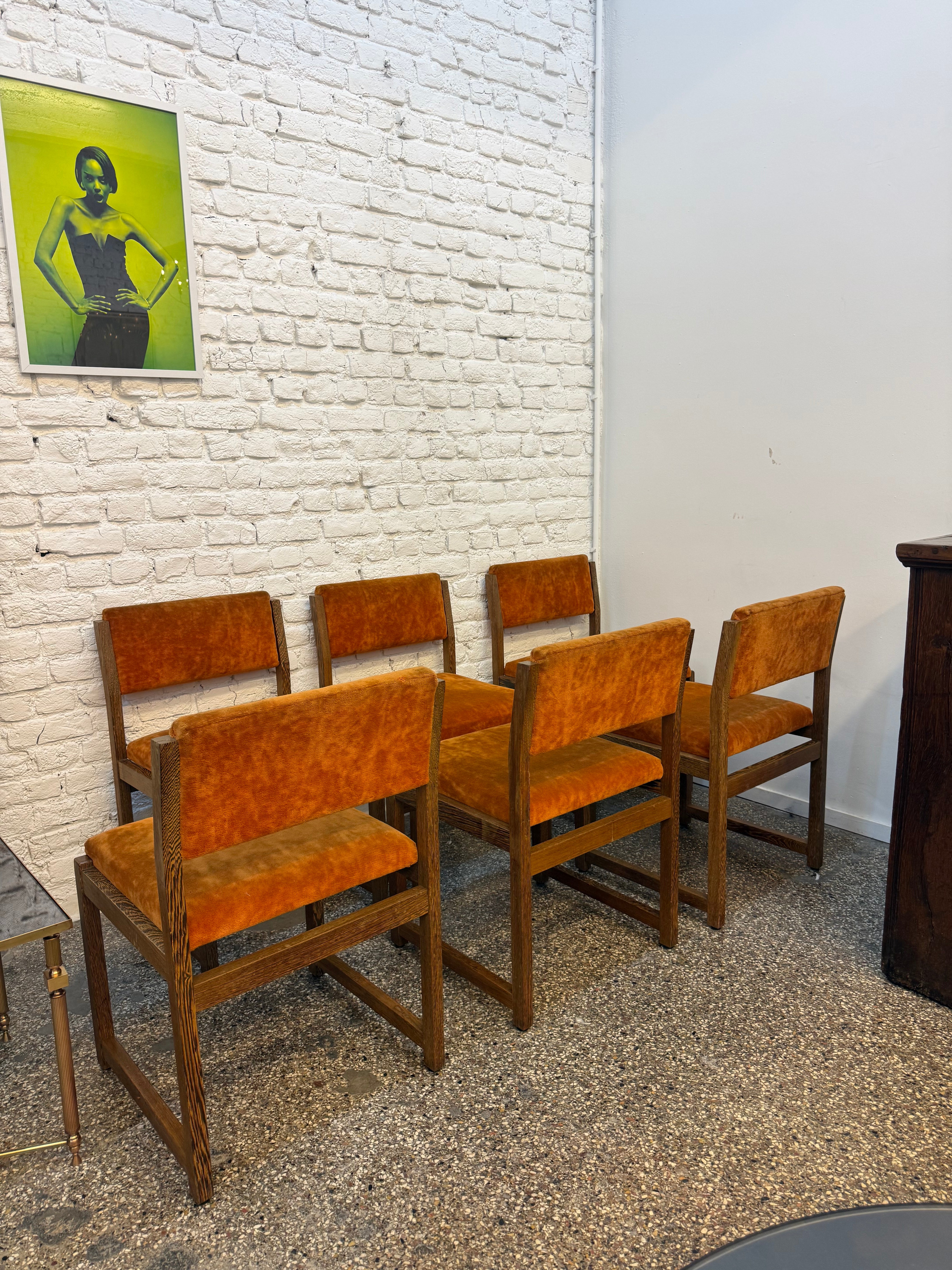 6 chaises en tissus et palissandre