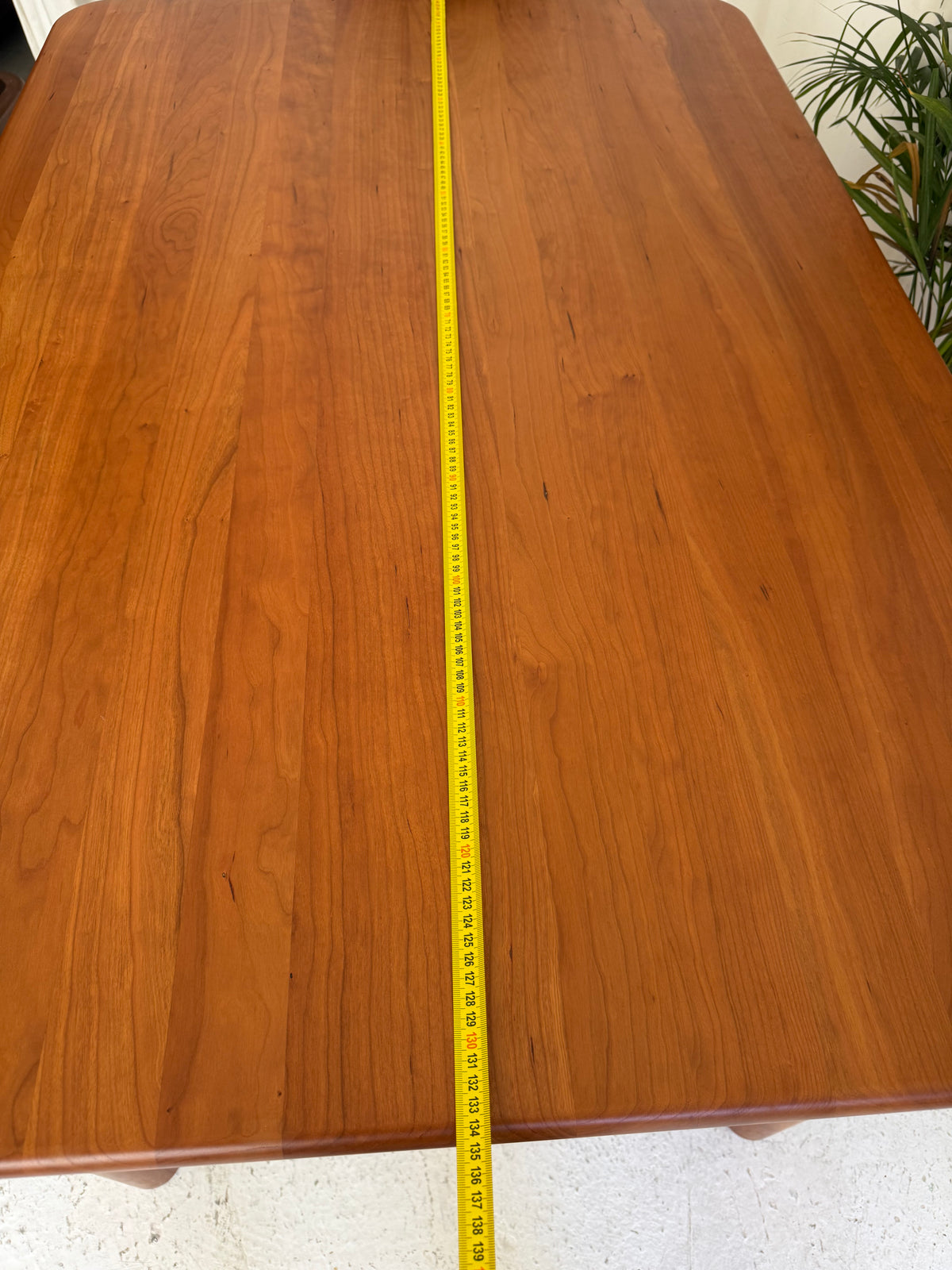 Table extensible en teck massif