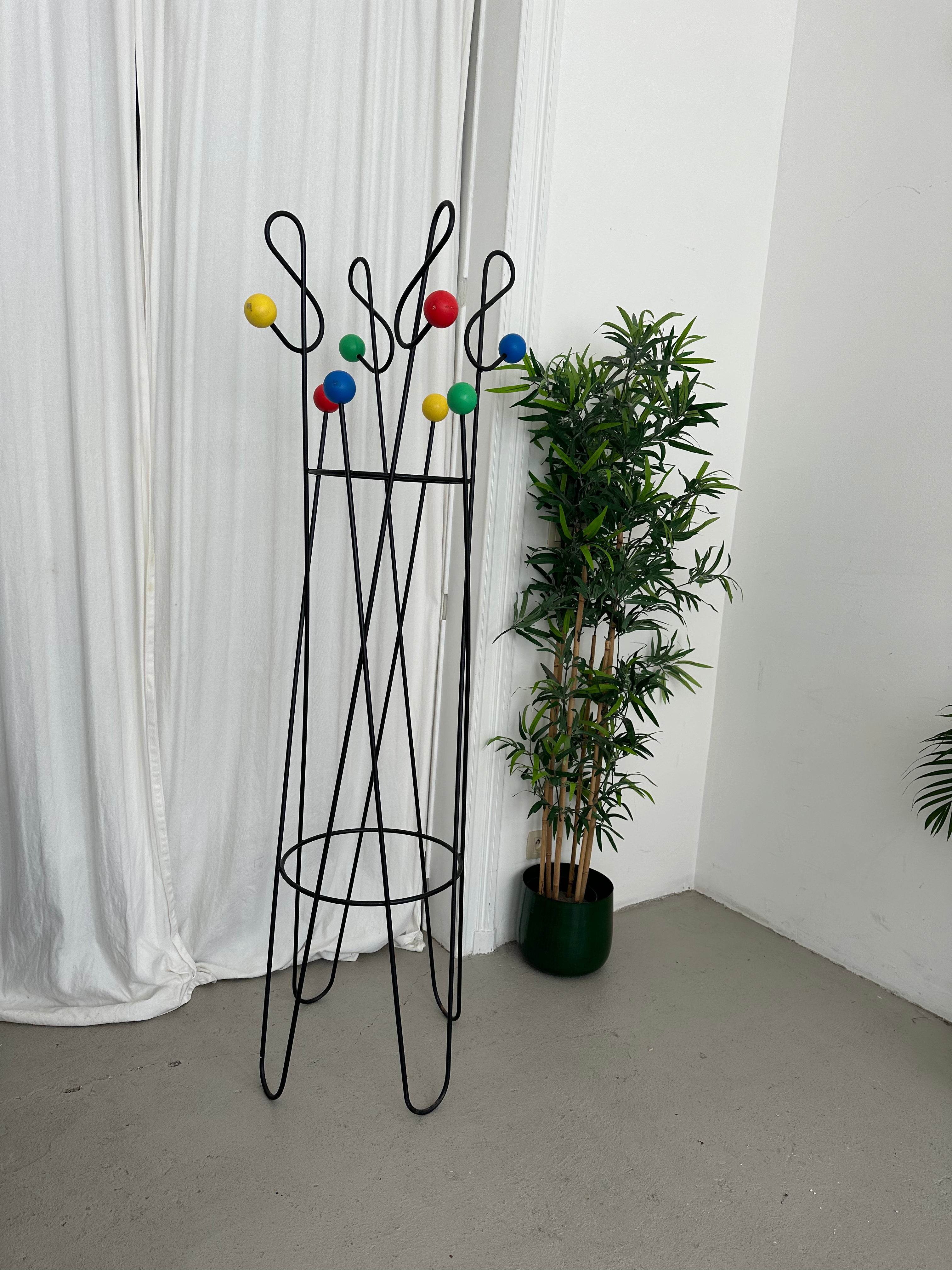 Porte manteau Roger Feraud