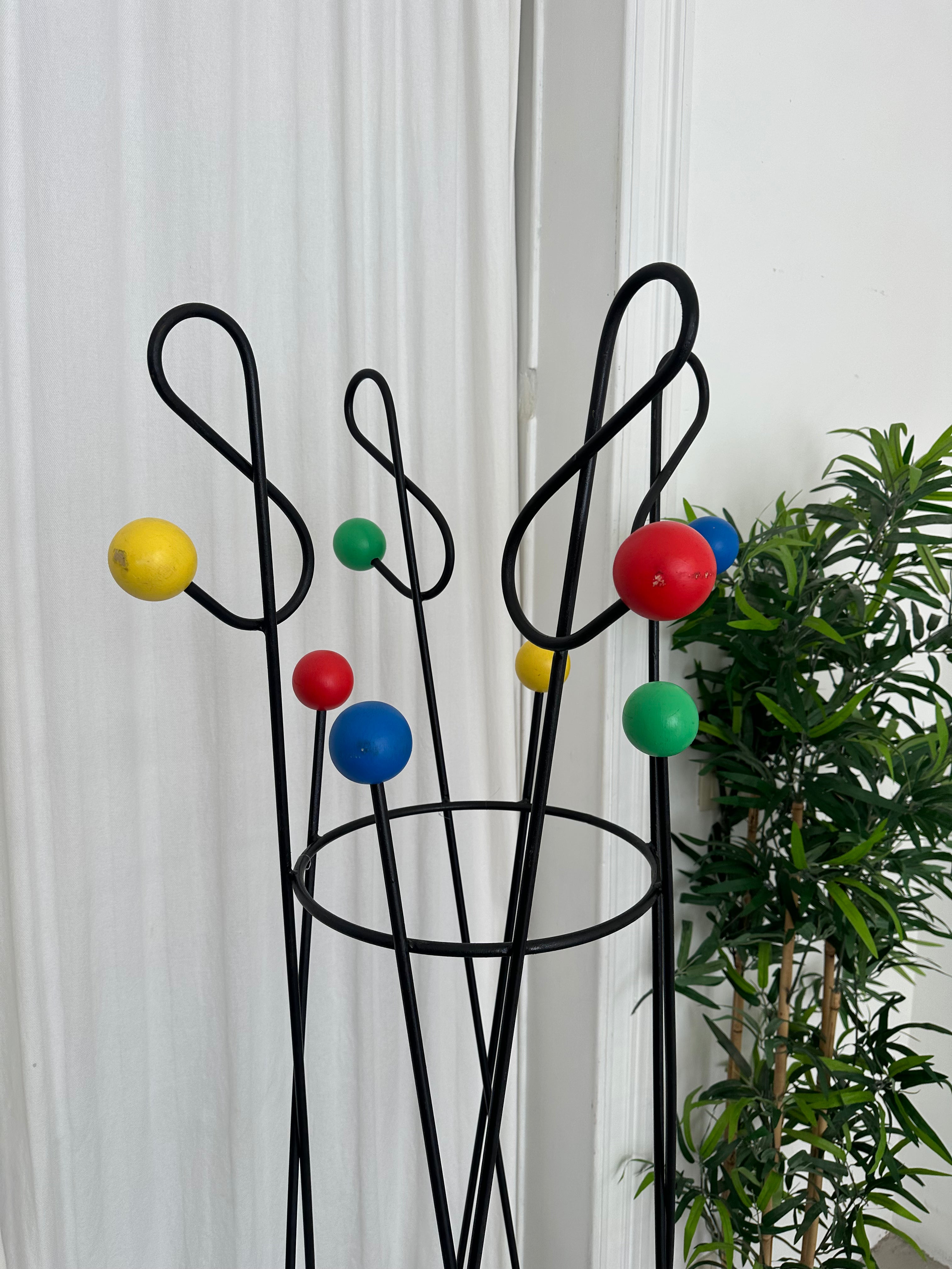 Porte manteau Roger Feraud