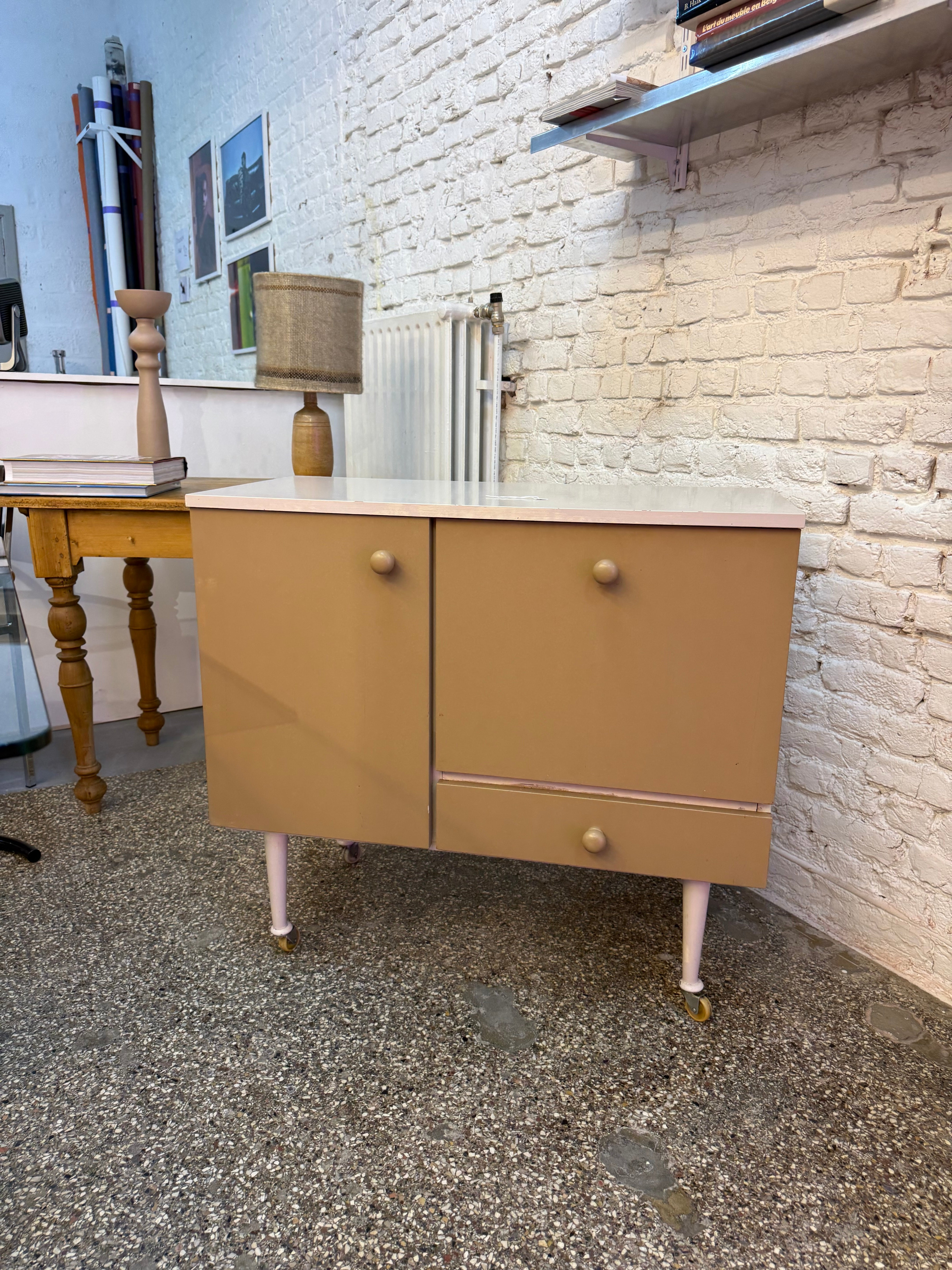 Commode vintage repeinte