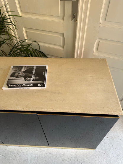 Enfilade vintage en travertin et laiton