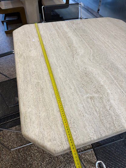 Table carré en travertin vintage