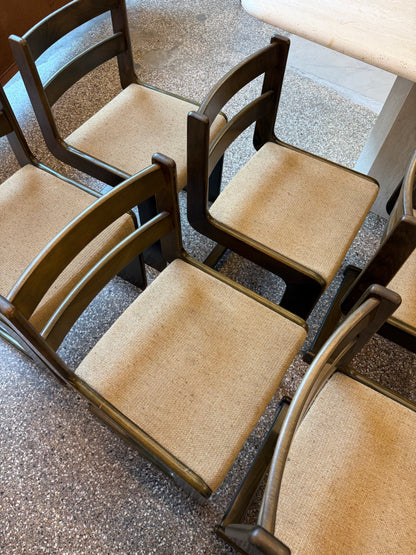 6 chaises en bois massif Casala