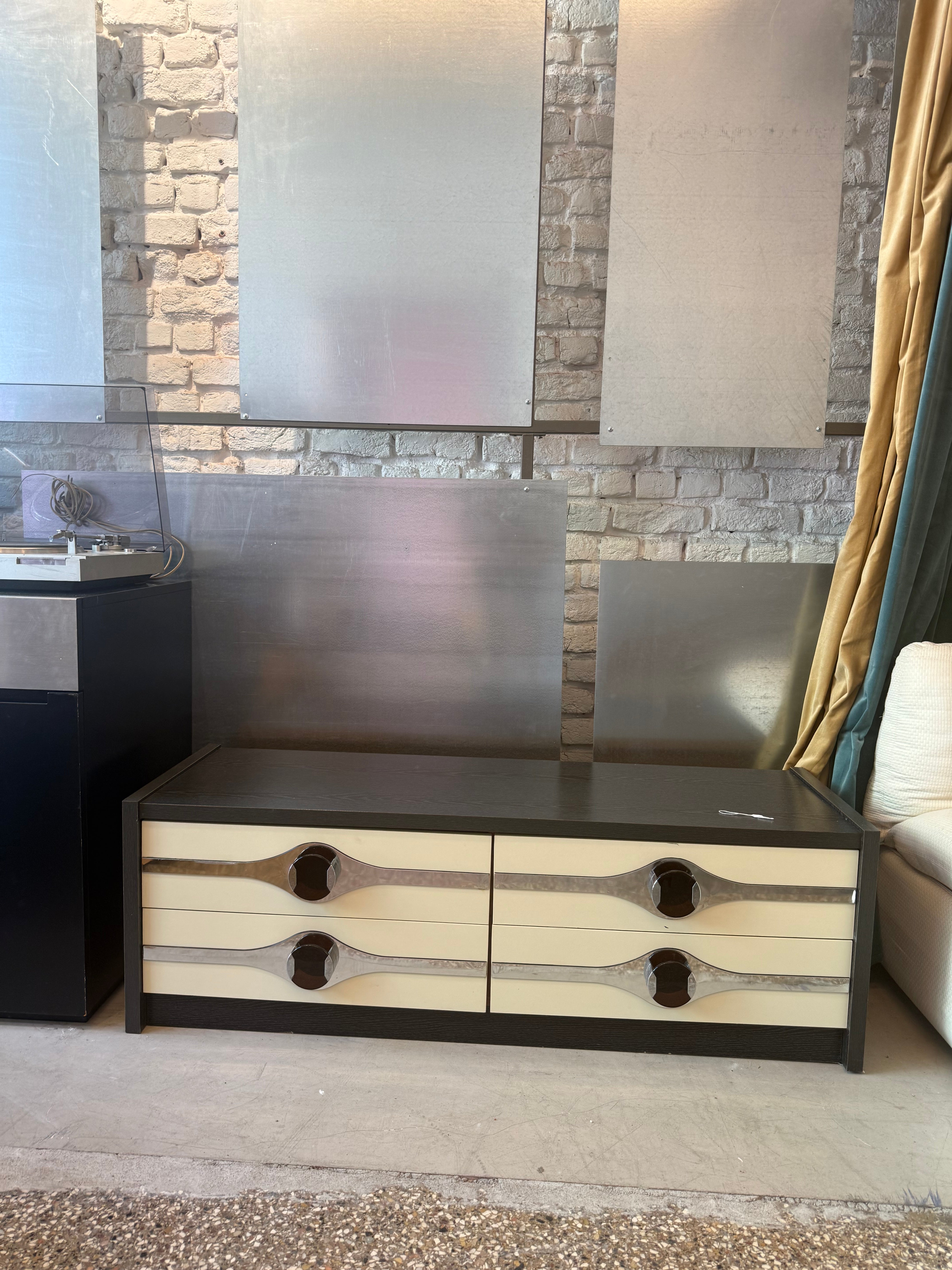 Commode vintage 1970