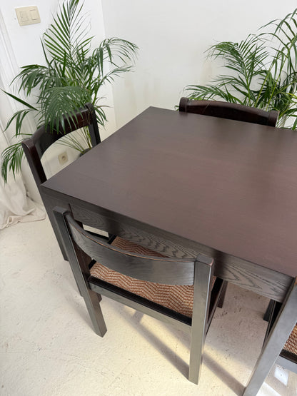 Table + 6 chaises vintage marron foncé