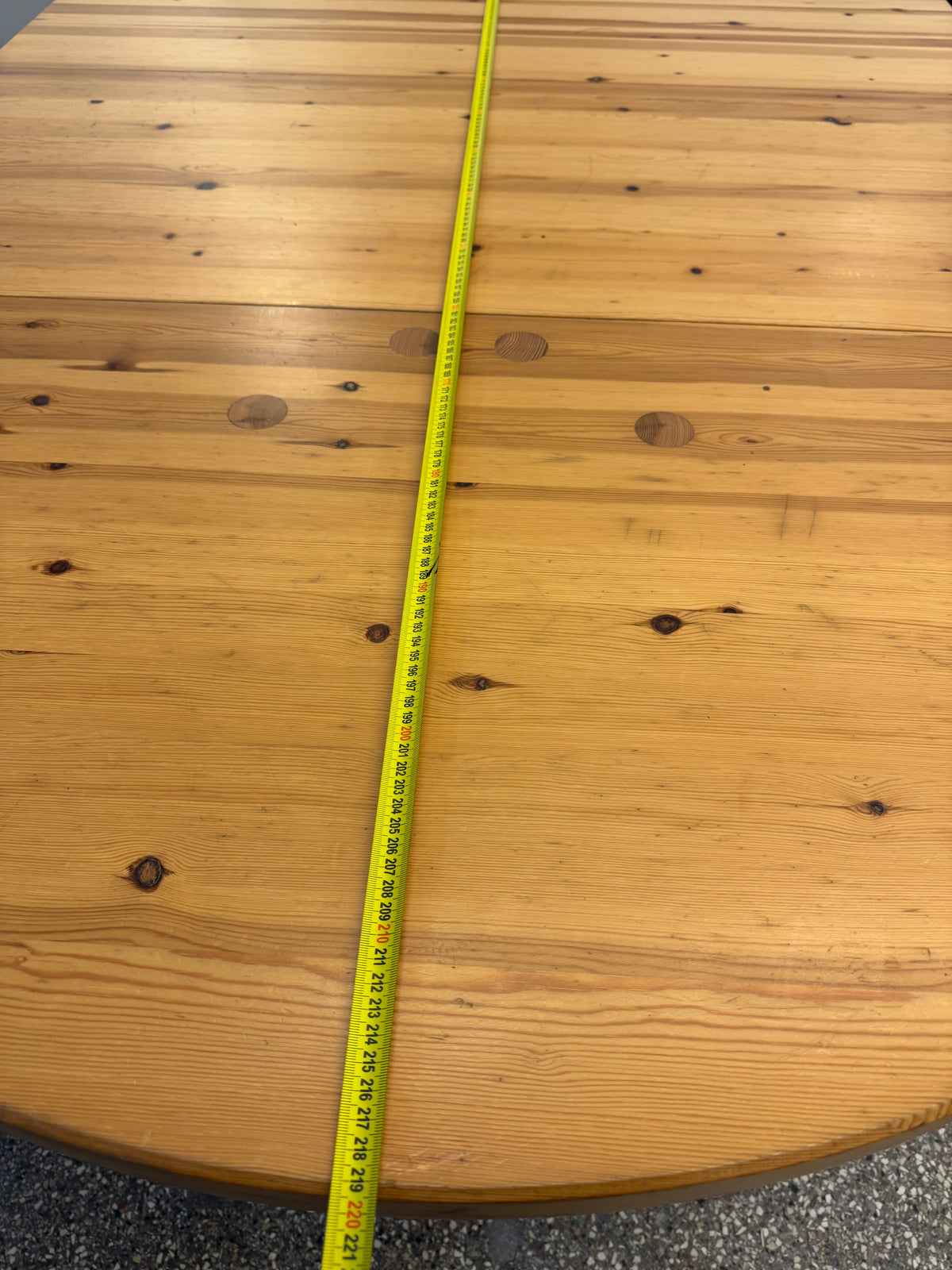 Table extensible en bois