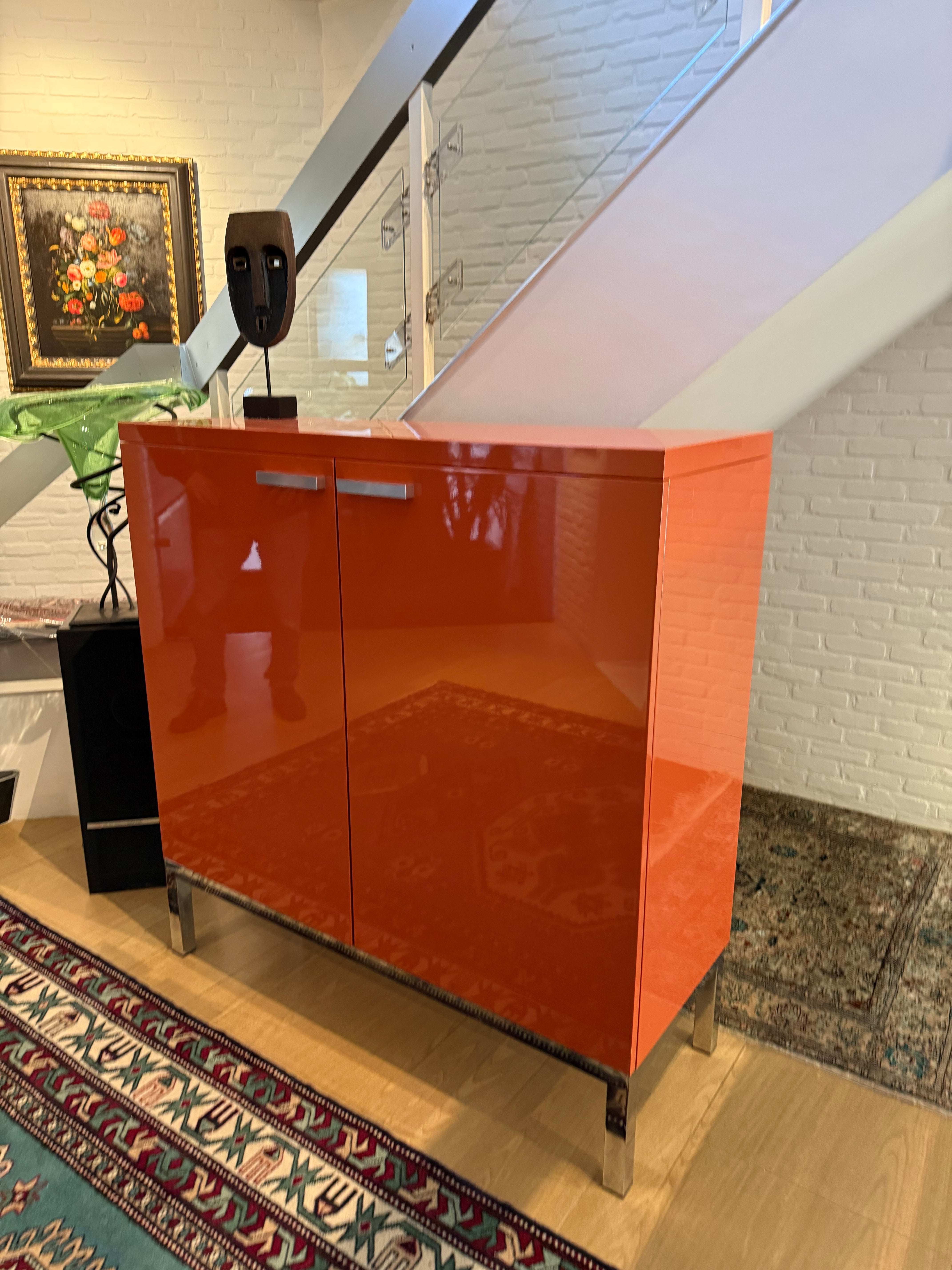 Enfilade Brest en Laque Rouge de Giulio Cappellini, 2000s