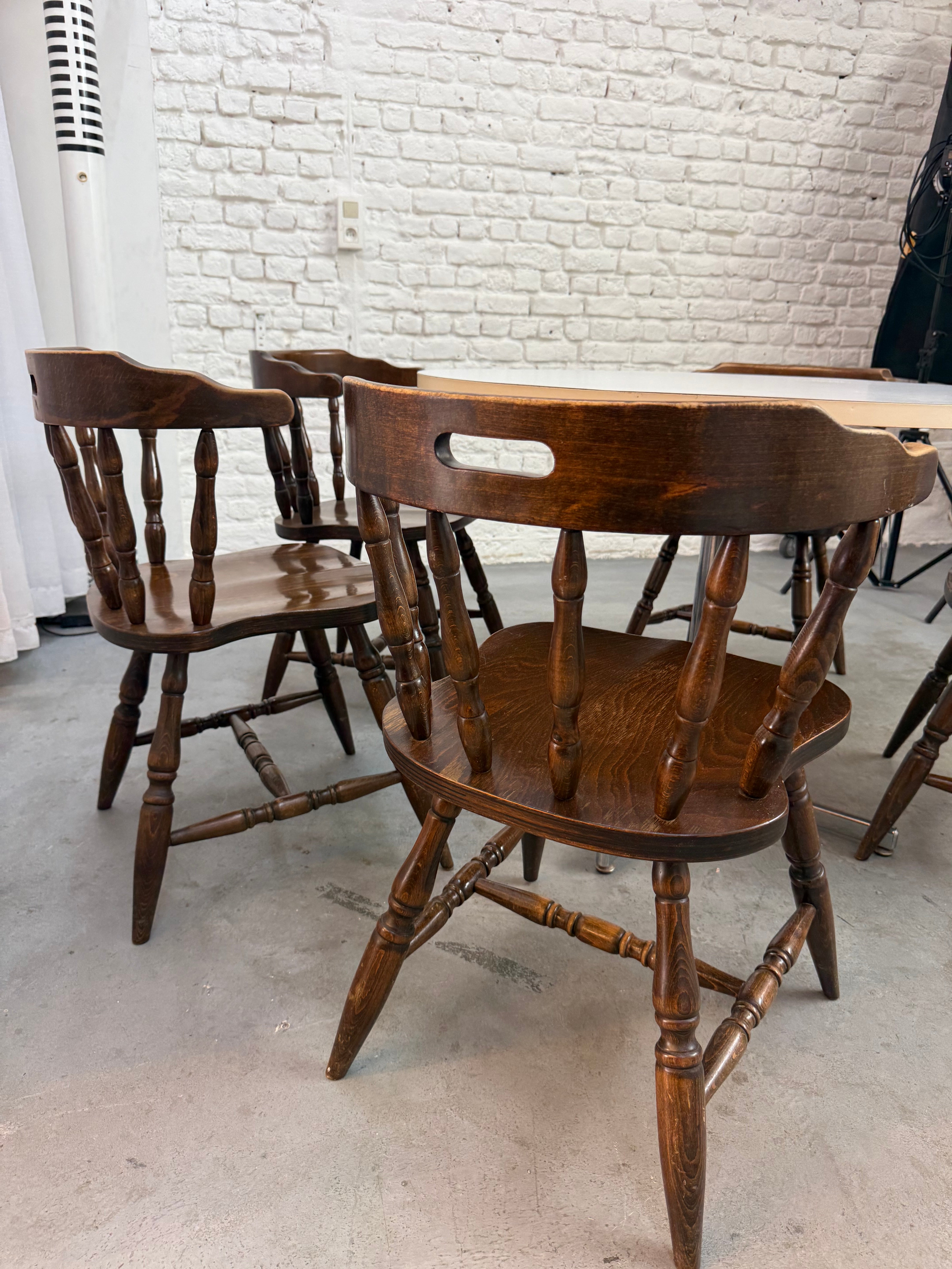 5 chaise de Bristo