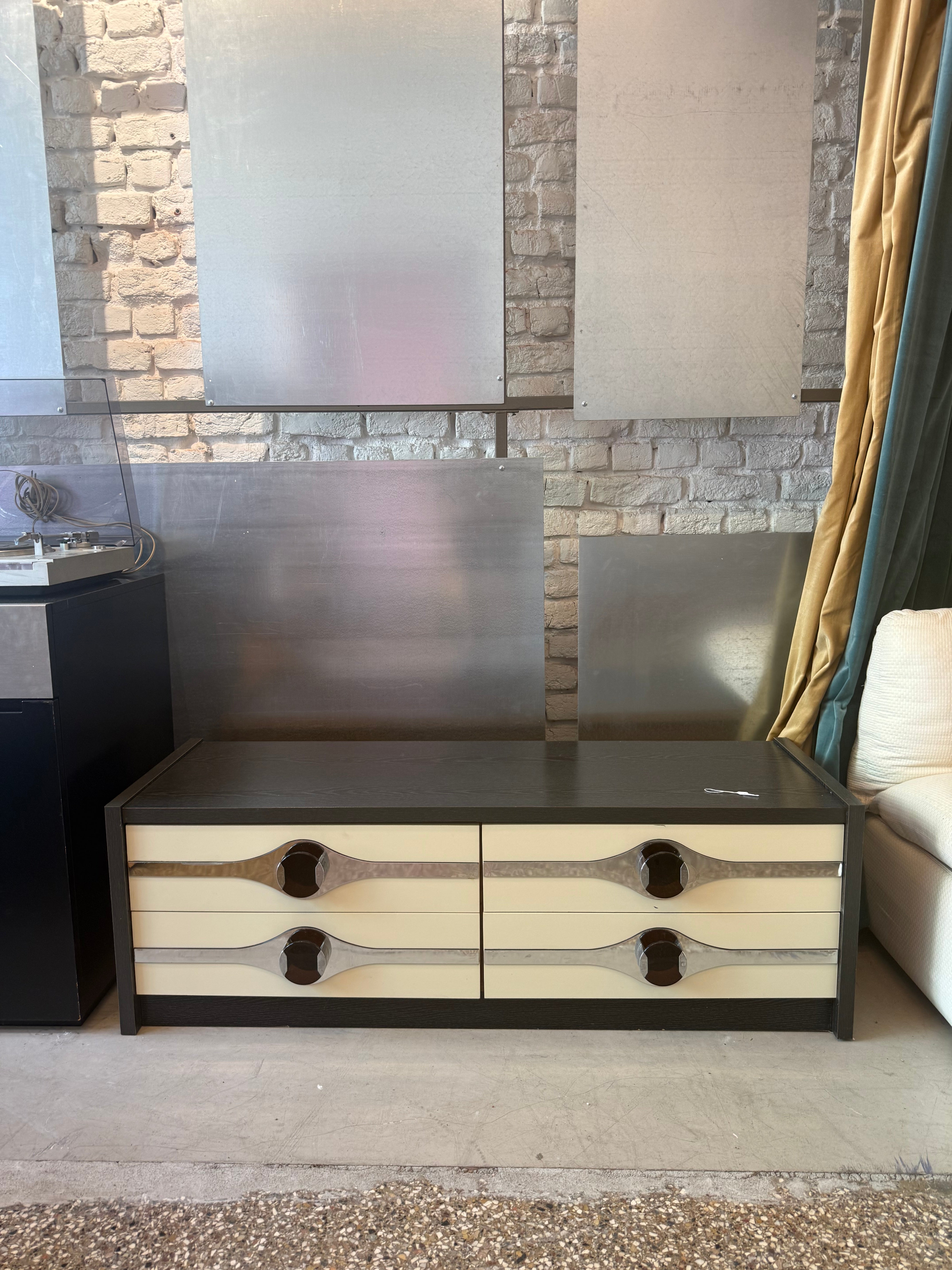 Commode vintage 1970