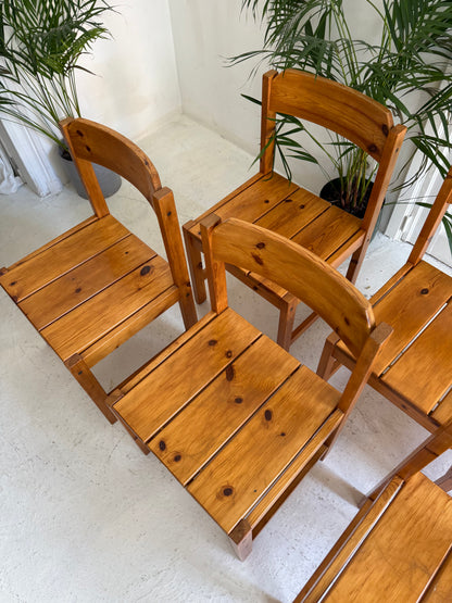 6 chaises vintage en bois