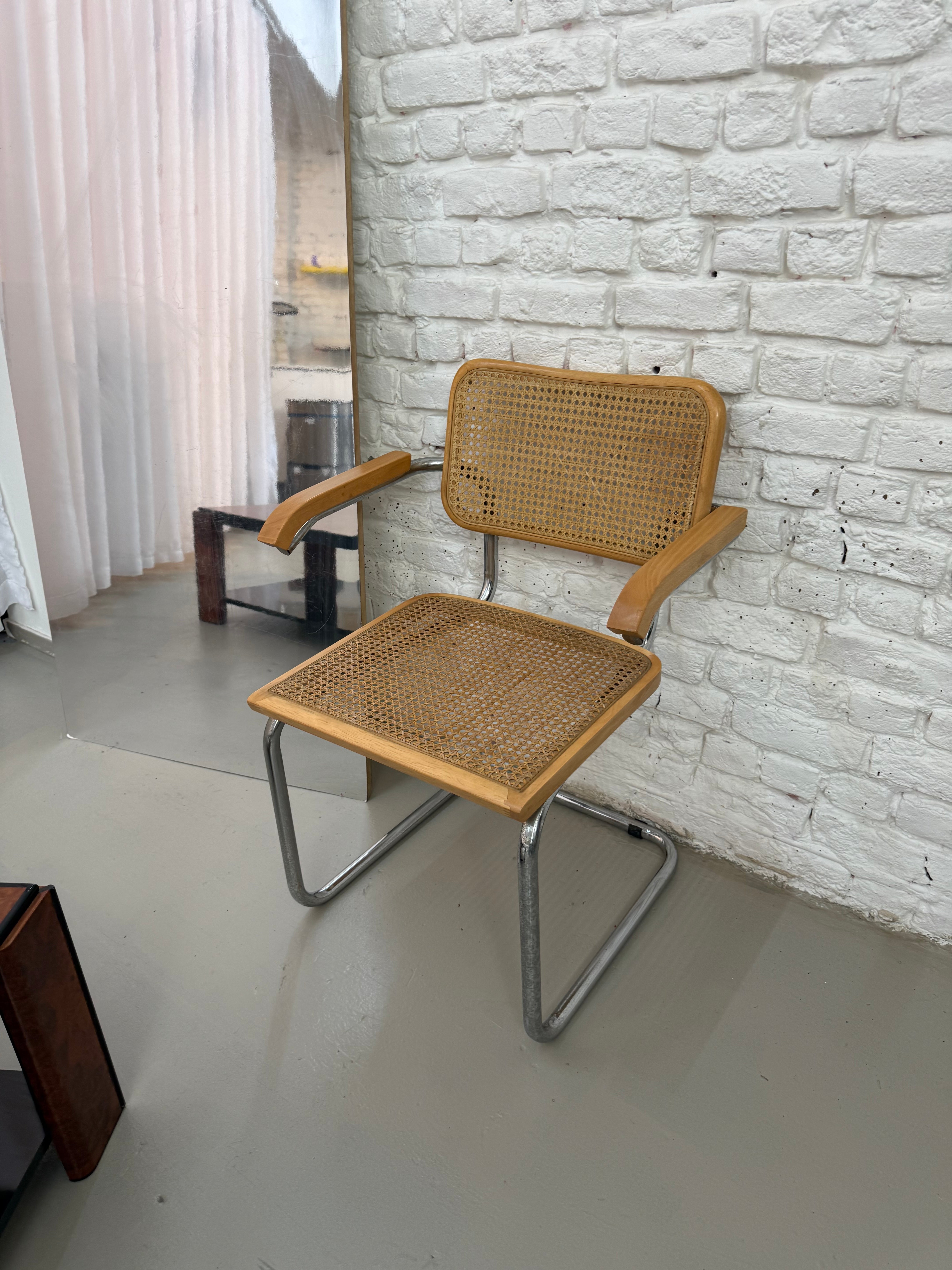 Chaise Cesca B64 de Marcel breuer