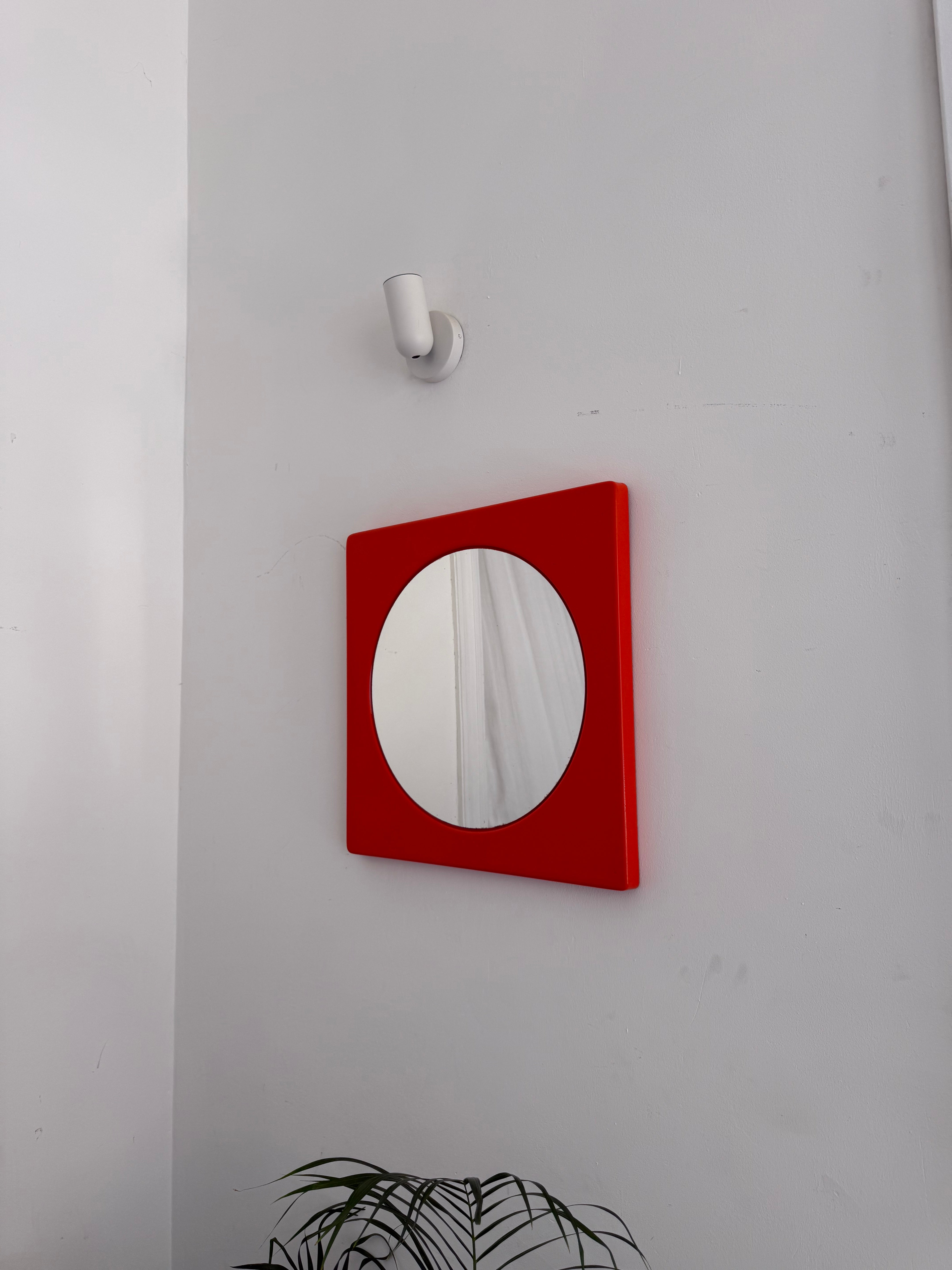 Miroir orange Space Age en plastique