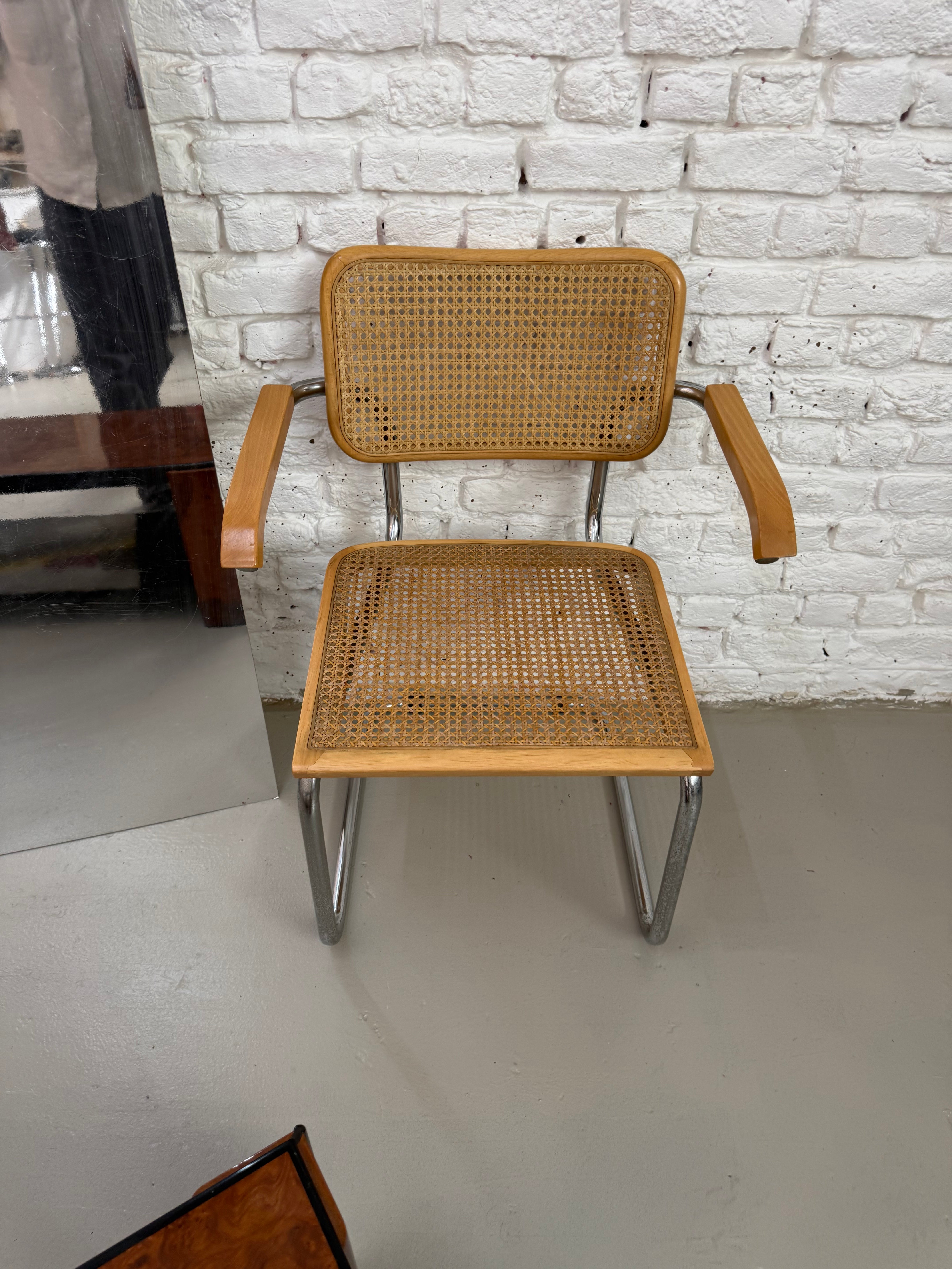 Chaise Cesca B64 de Marcel breuer