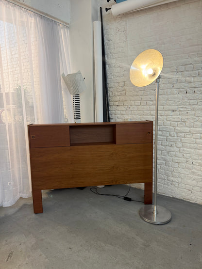 Lampadaire GATCPAC par Josep Torres Clavé