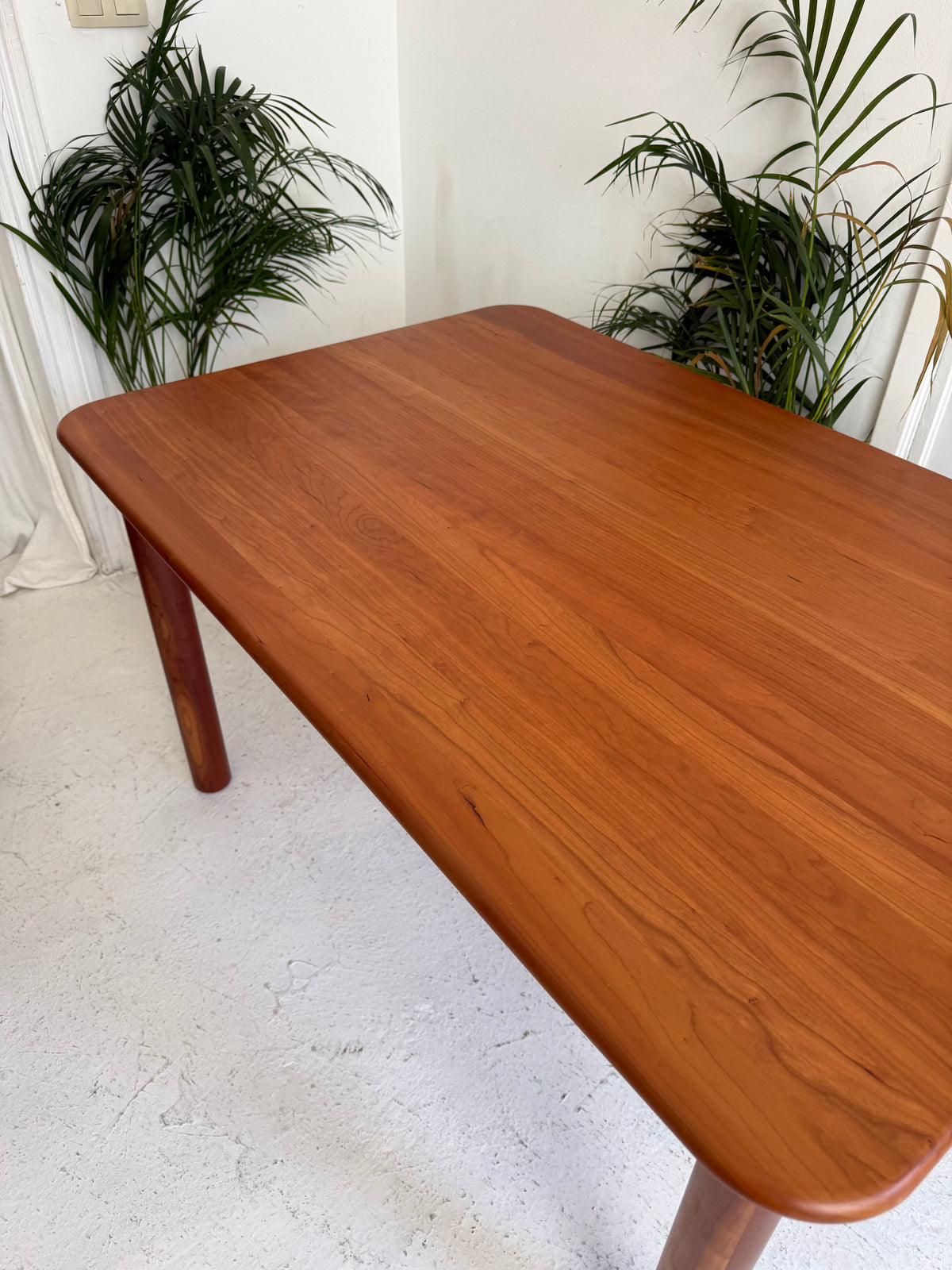 Table extensible en teck massif