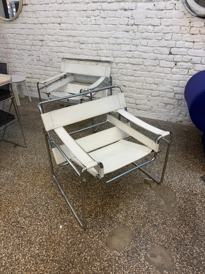 Chaise Wassily vintage blanche