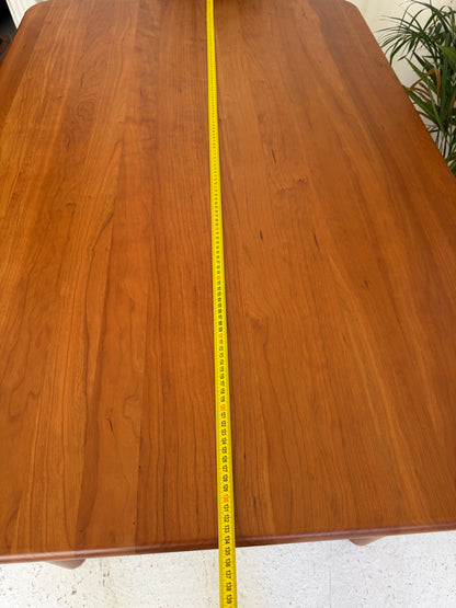 Table extensible en teck massif