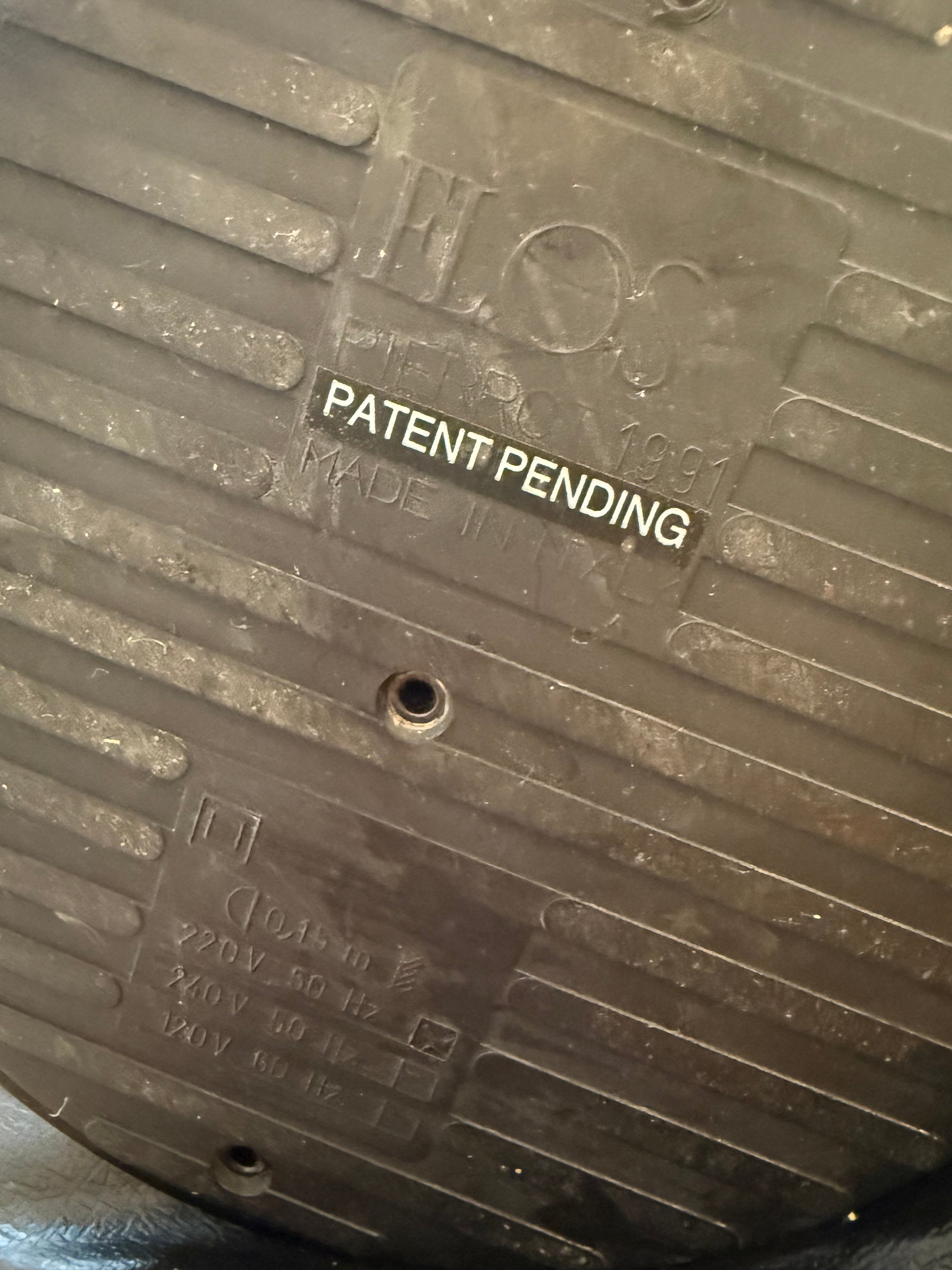 Tobia Scarpa Pierrot pour Flos