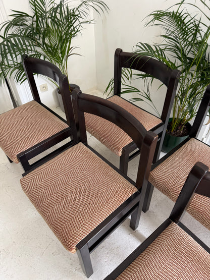 6 chaises vintage en bois massif