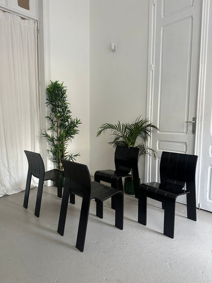 4 chaises noires Gijs Bakker